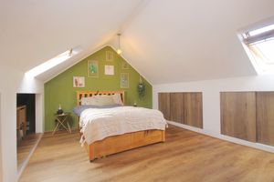 Photo 1- click for photo gallery